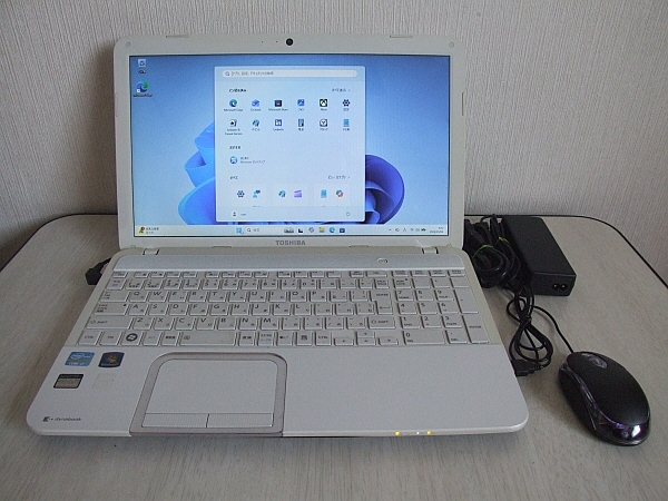 ☆ 東芝 Dynabook T552/58FW 第三世代 Core i7-3610QM （4コア/8スレッド） 2..30GHz/8GB/320GB/Windows11☆4210