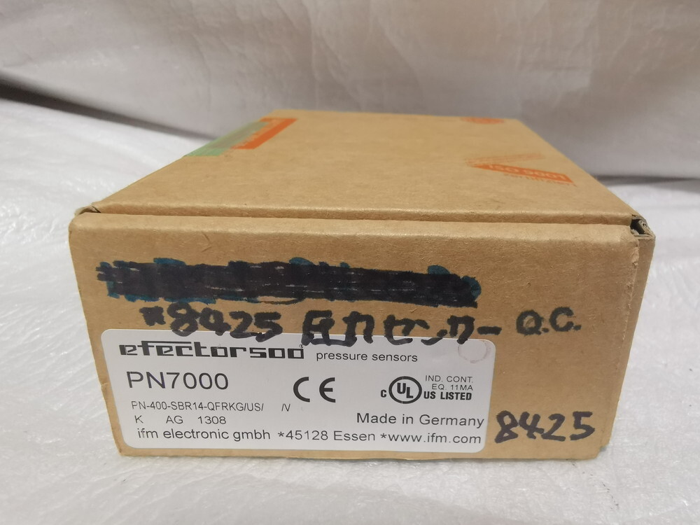 ★新品★ ifm electronic PN7000 ディスプレイ付圧力センサ