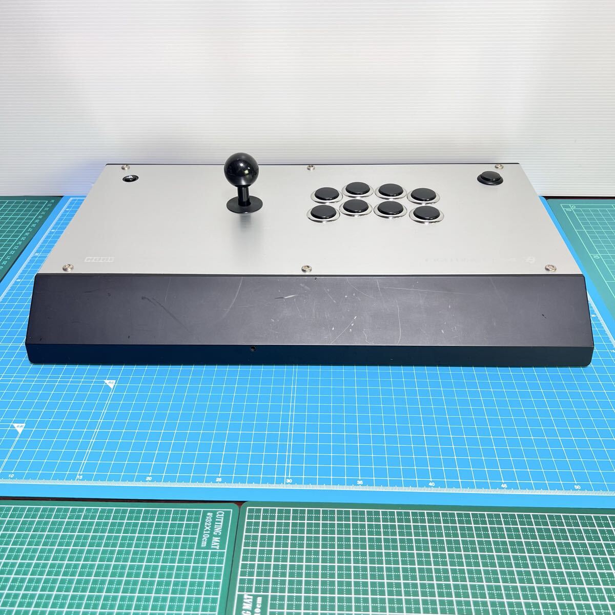 【美品/動作OK】HORI ファイティングエッジ 刃 PS4-098 PS4/PS5/PC対応 アーケードスティック アケコン ホリ FIGHTING EDGE 隼 y5-29