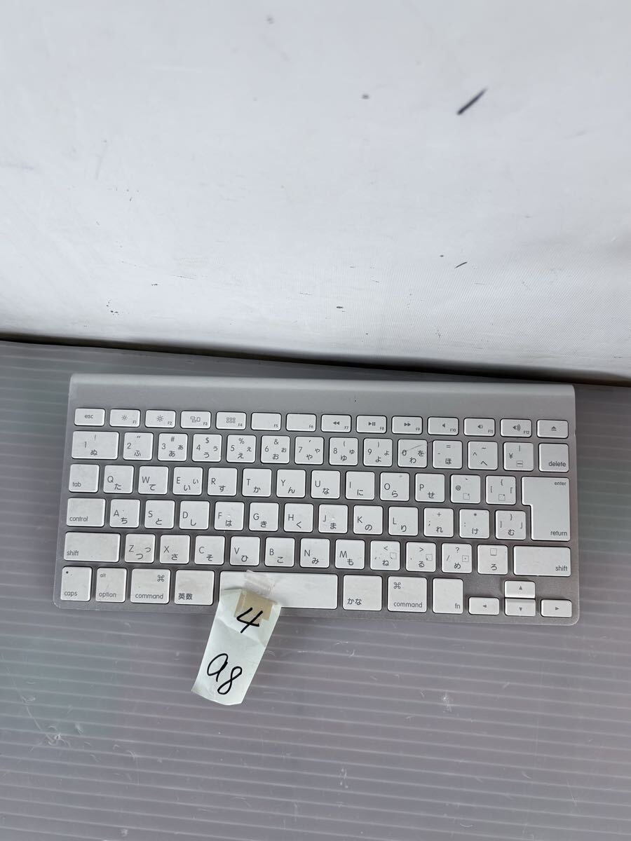 4/a8 /Apple 純正 Wireless keyboard A1314 ワイヤレスキーボード