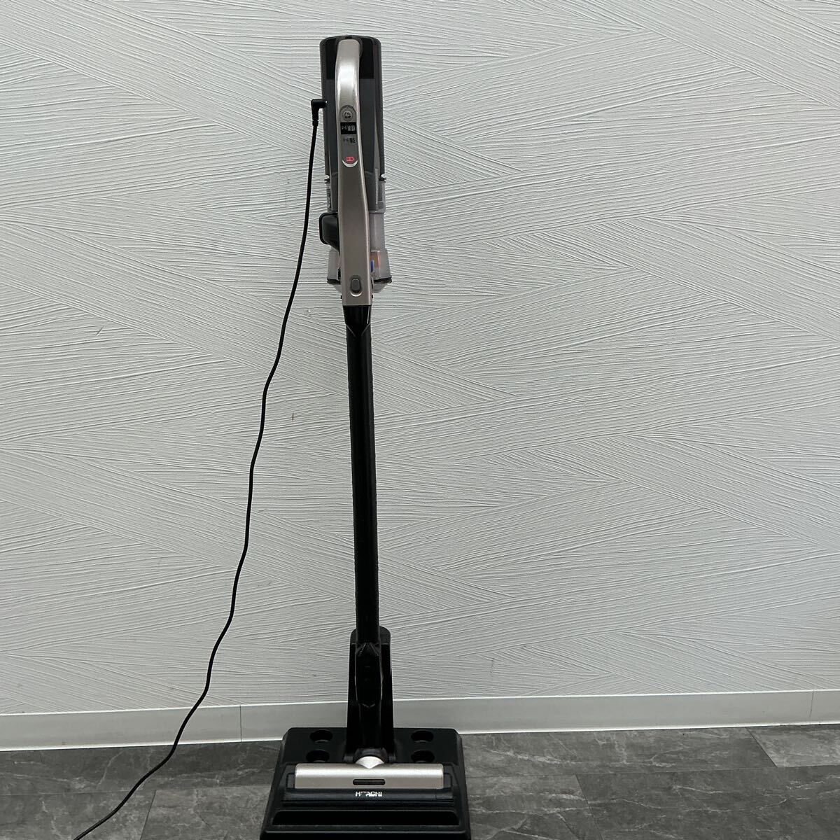 現GV000062 HITACHI 日立 スティッククリーナー コードレス式 PV-BL2H 2022年式 通電/動作確認済 スタンド付