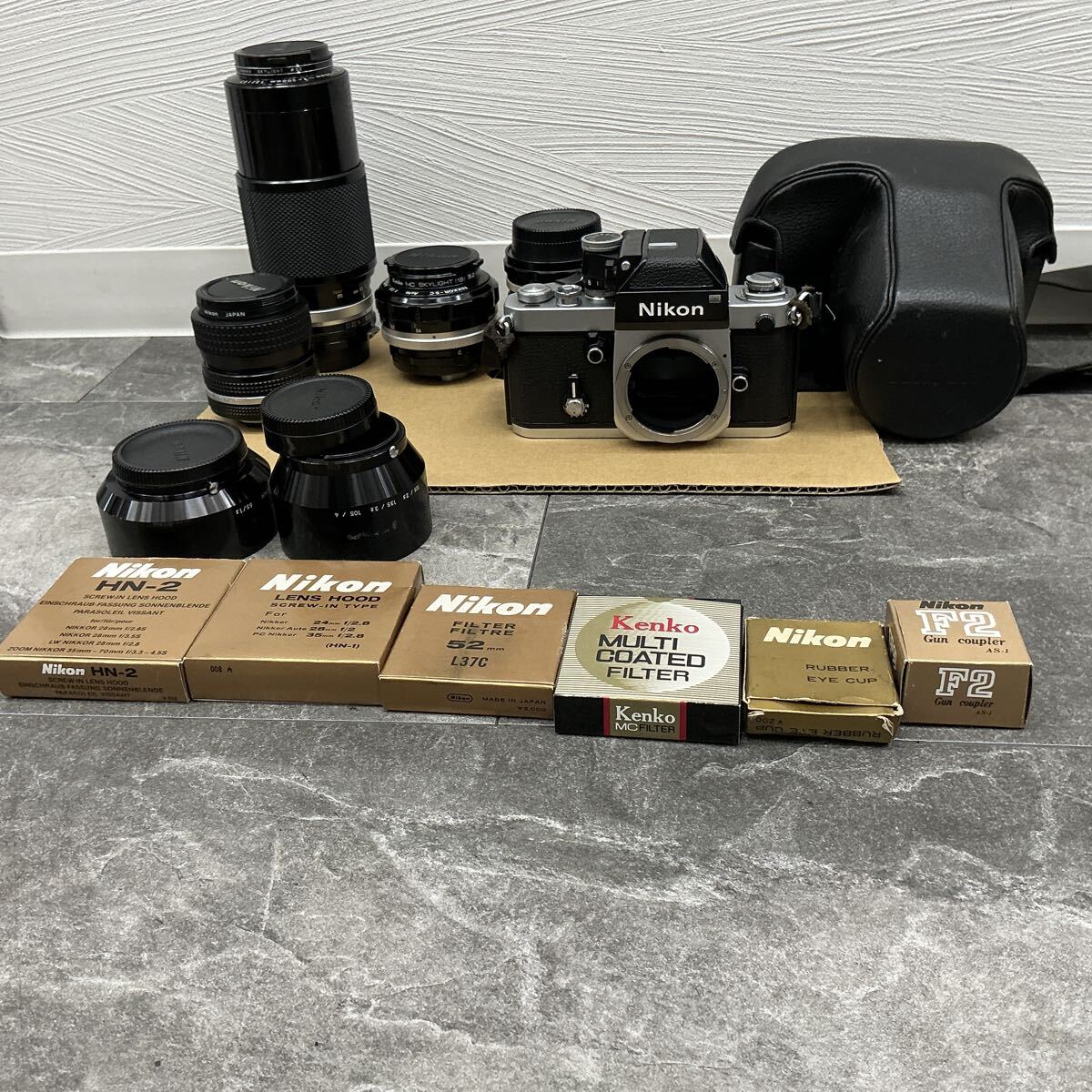 営YM000157 NIKON ニコン フィルムカメラ F2 レンズ付 備品付 