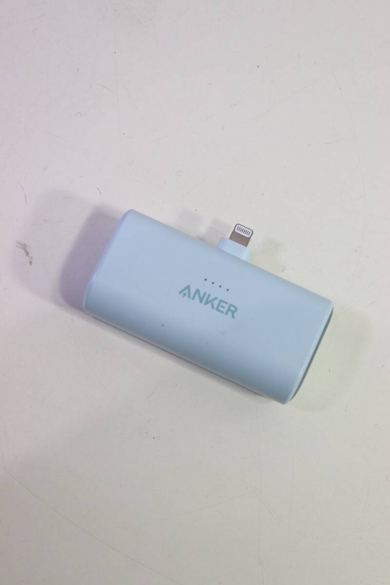 ANKER アンカー　A1645 Nano Power Bank (12W, Built-In Lightning Connector) モバイルバッテリー USED 中古 (R804-111