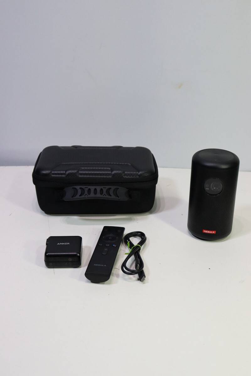 Capsule II Nebula ANKER NEBULA プロジェクター Anker D2421 USED 中古 (R804