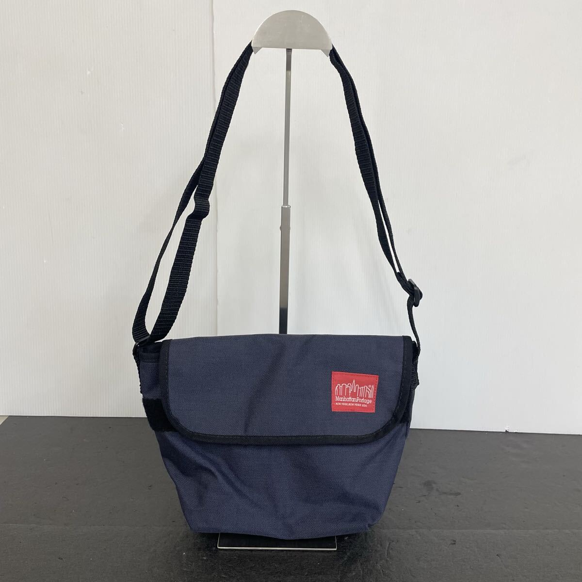 Manhattan Portage マンハッタンポーテージ ショルダーバッグ メッセンジャーバッグ ネイビー