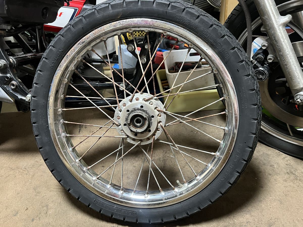 SUZUKI GT380 GT550 Fスポークホイール 純正 TAKASAGO GT750 旧車 2スト セブンスターキャスト BEETキャスト メルバキャスト 星形キャスト