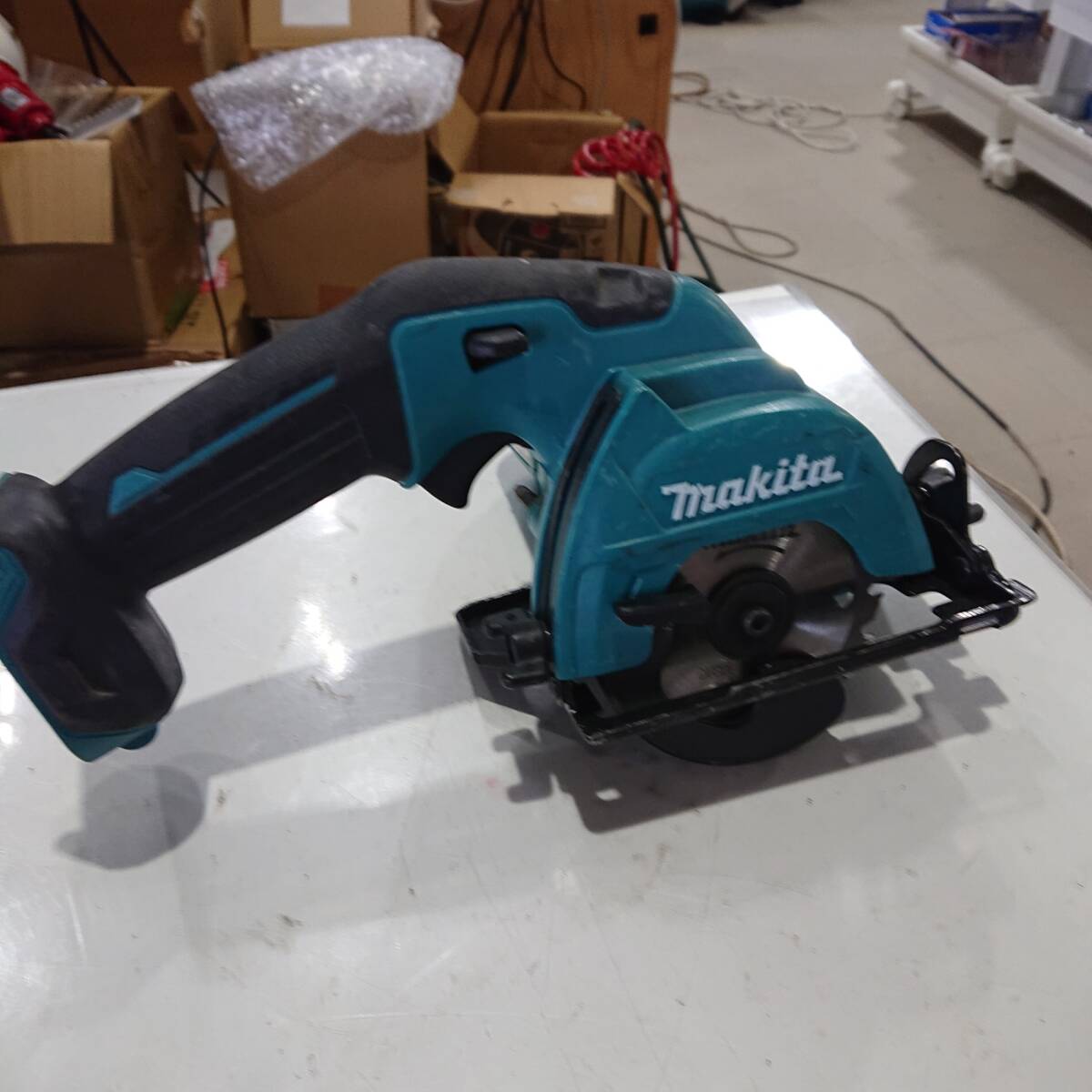 【中古現状品】Makita　マキタ　HS301D　10.8Ｖ　85ｍｍ充電式マルノコ