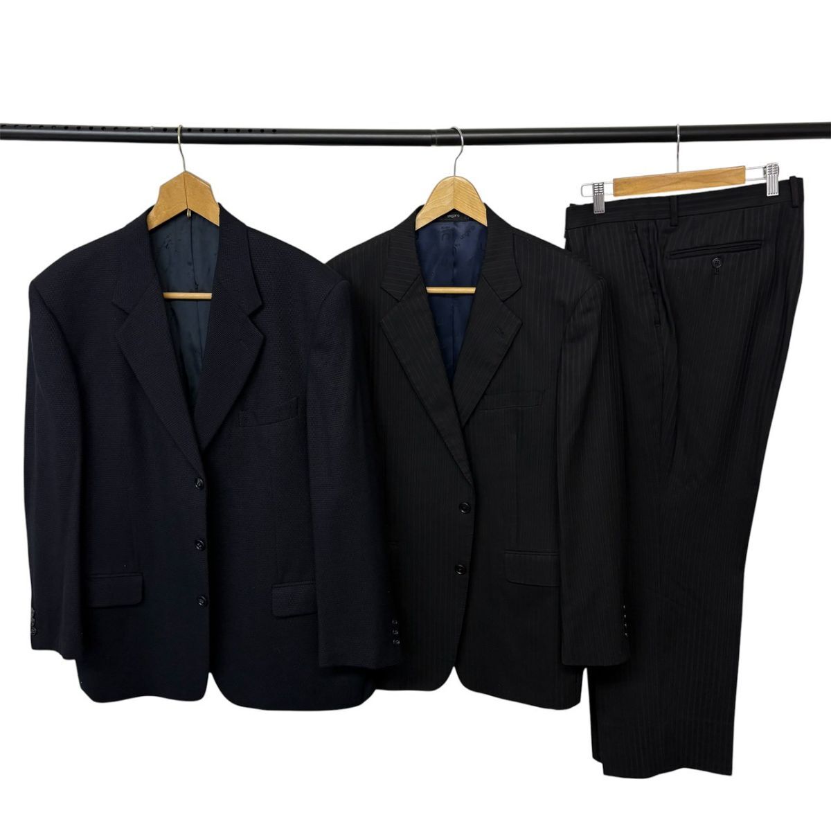 A252-K58-2550 ungaro ウンガロ アパレル メンズ スーツ ジャケット セット セットアップ ネイビー ブラックストライプ MW9-35-3 KA