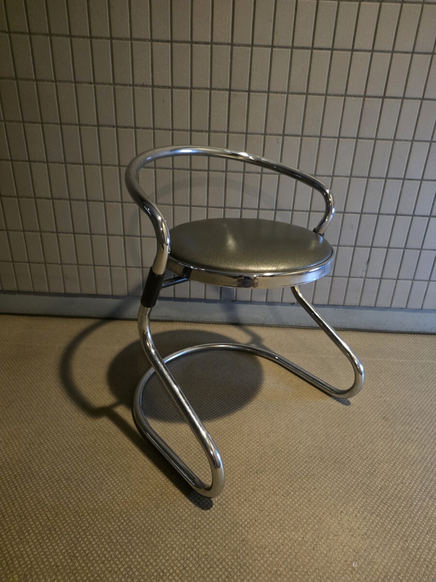 光製作所 hikari カンティレバーチェア　送料3500円 東京池袋　椅子スツール