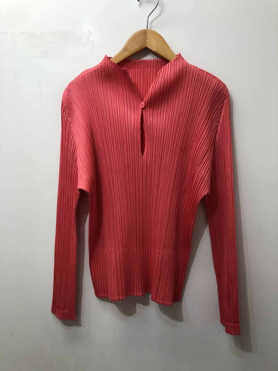 277☆PLEATS PLEASE プリーツプリーズ☆イッセイミヤケ☆ループボタン付き カットソー【３】コーラルピンク