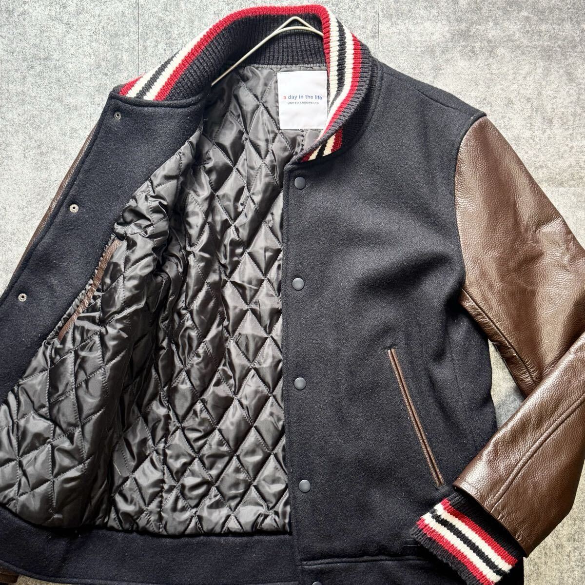 美品/L◎ユナイテッドアローズ カウレザー スタジャン ブルゾン ドンキージャケット UNITED ARROWS 牛革 キルティング ブラウン ネイビー
