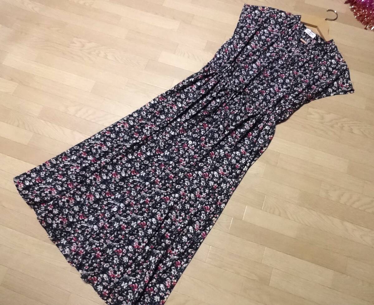 オンワード樫山♪【anyFAM】黒花柄ロングワンピースF★新品♪