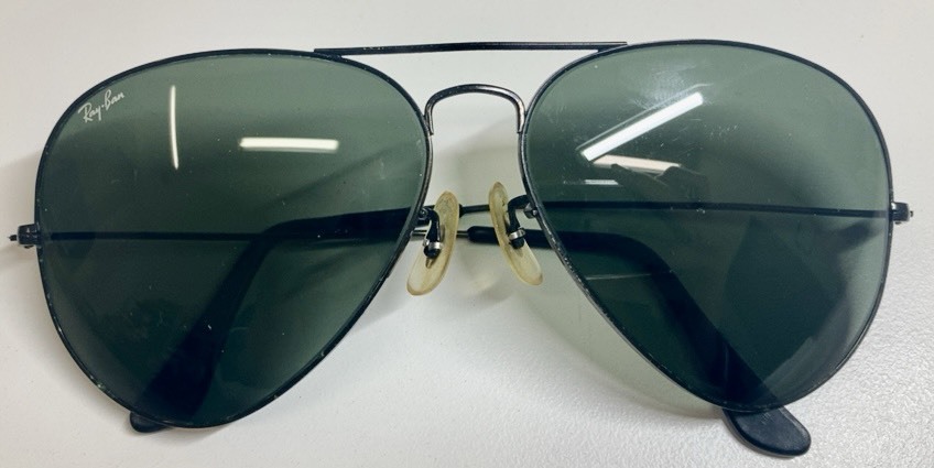 ●Ray-Ban 中古 レイバン サングラス グリーンレンズ メガネ メンズ ブランド ケース付き グラデーション ヴィンテージ 
