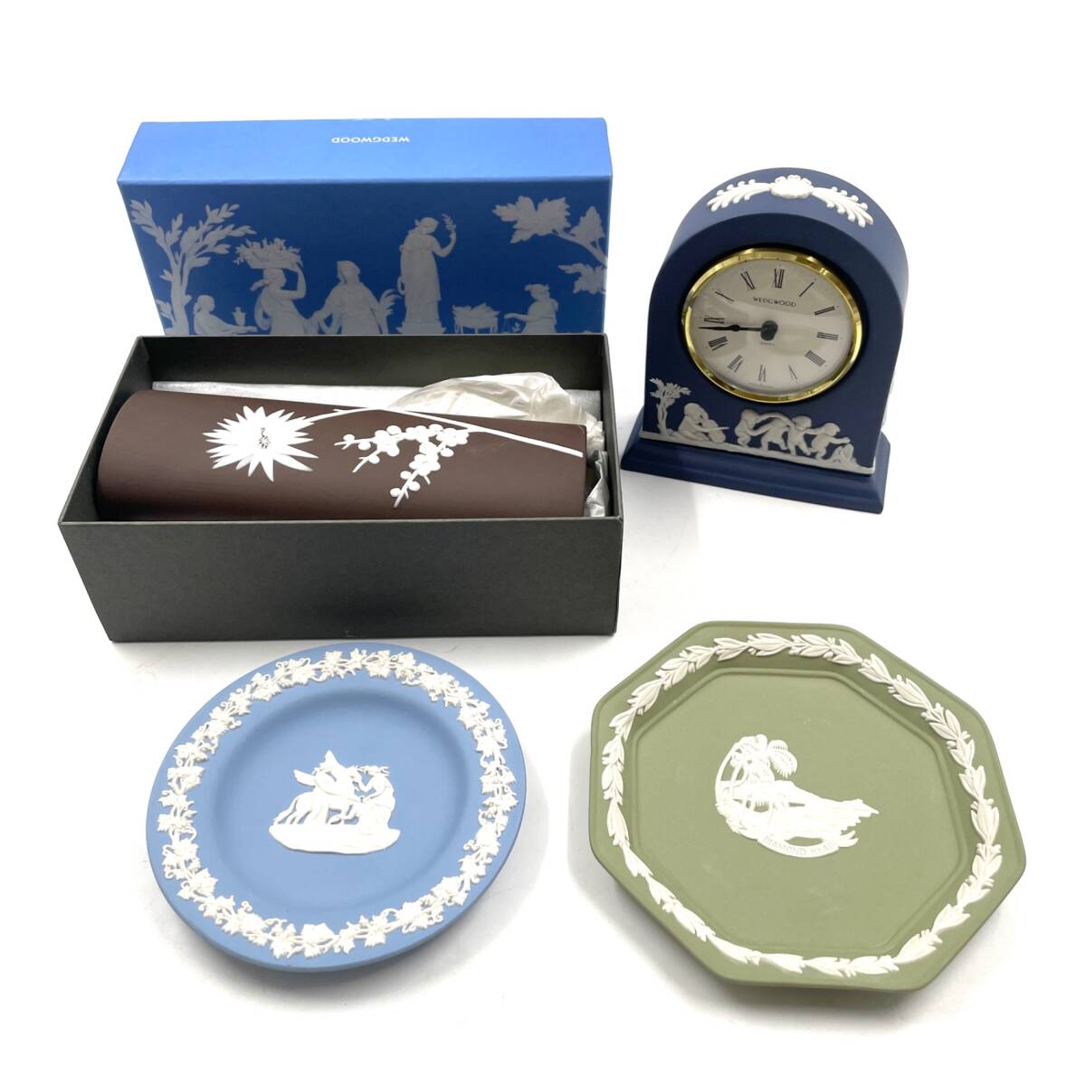 【1円〜】WEDGWOOD ウェッジウッド ジャスパー ハワイ限定 プレート ダイヤモンドヘッド 花瓶 置き時計 4点まとめセット ブランド食器