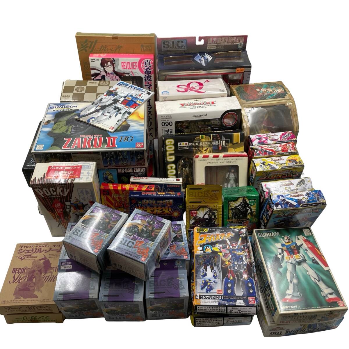 【1円〜】ホビー大量 仮面ライダー / 大怪獣ガメラ / GUNDAM ガンダム / プラモデル・フィギュア / ネオジオポケット ソフト ジャンク扱い
