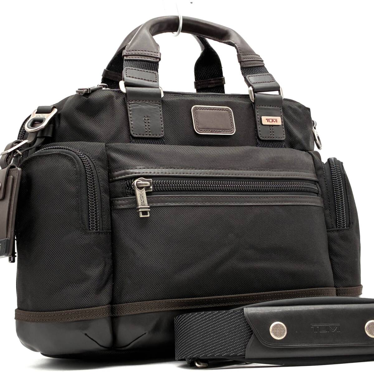 未使用級 TUMI トゥミ 2way アルファブラボ ビジネスバッグ バリスティックナイロン レザー A4 PC ショルダー 多収納 ブラック ブラウン