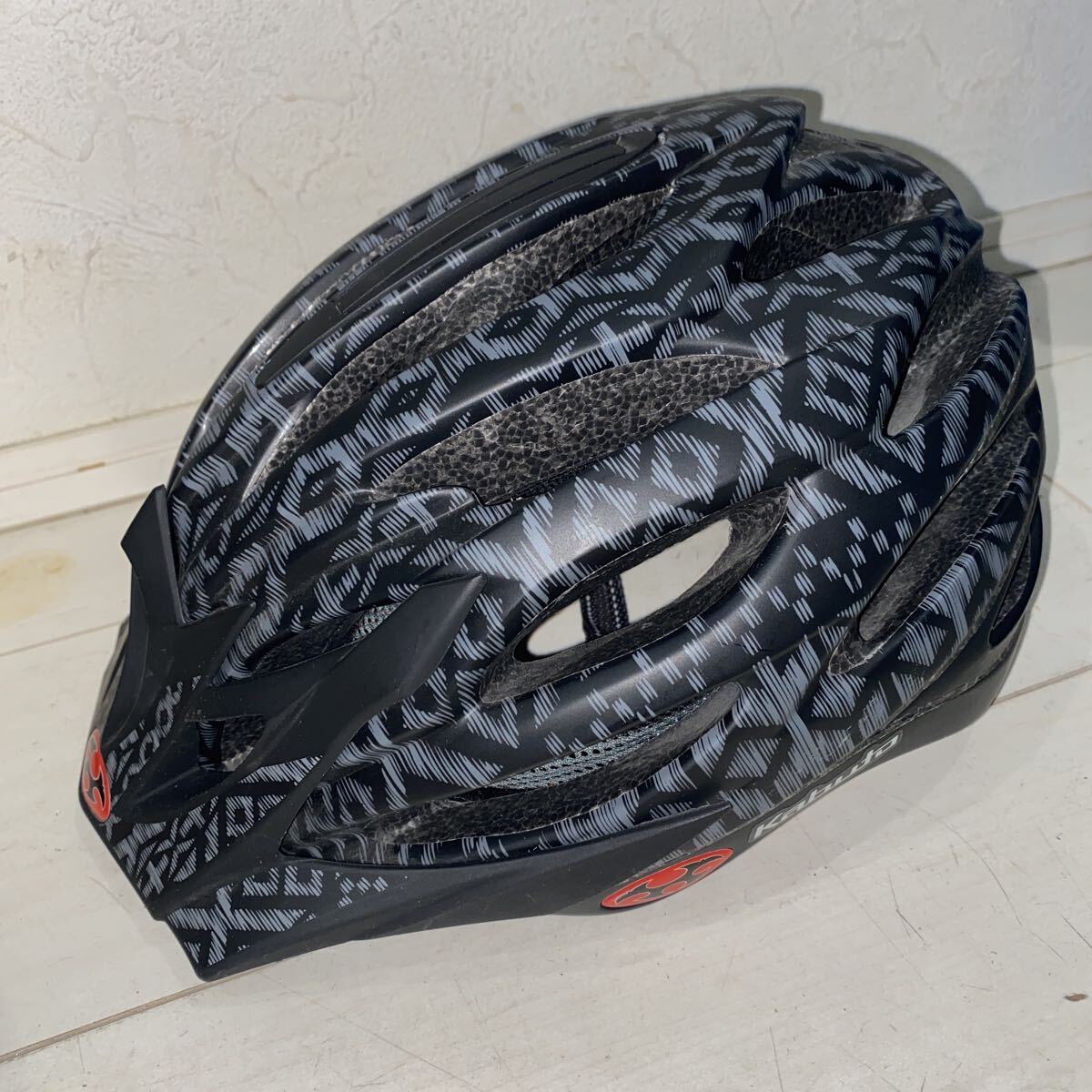 ★格安スタート★未使用デッドストック★レア★OGK kabuto FARO サイクルヘルメット L-XL(59-61cm) ブラック/グレー 重量301g バイザー付き
