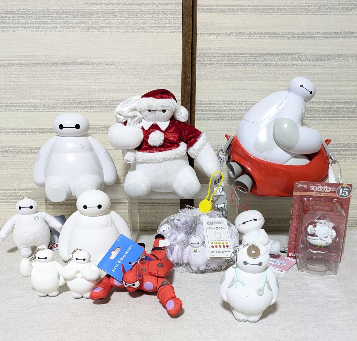 ディズニーリゾート ベイマックス LEDライト クリップ CARE ROBOT オーナメントくじ ポップコーンバケツ ぬいぐるみ ストア チャーム
