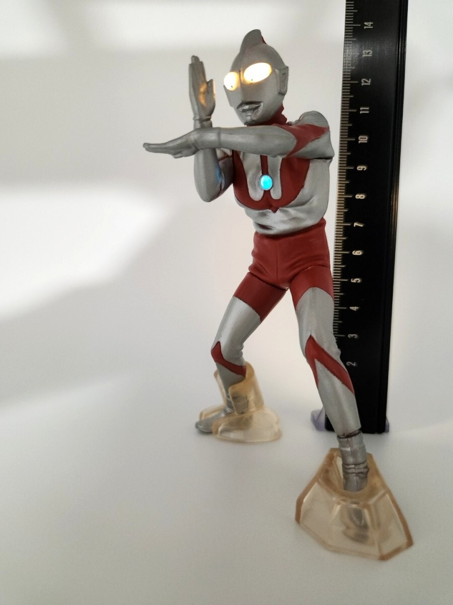 初代ウルトラマン アルティメットルミナス フィギュア＆ルミナスユニット[26E12検]Ultraman Luminous Figure & Luminous Unit Figurine