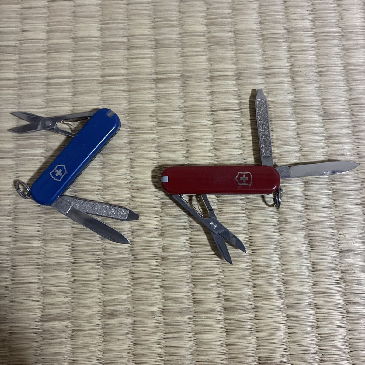 ビクトリノックス VICTORINOX マルチツール ツールナイフ　赤と青　2点セット