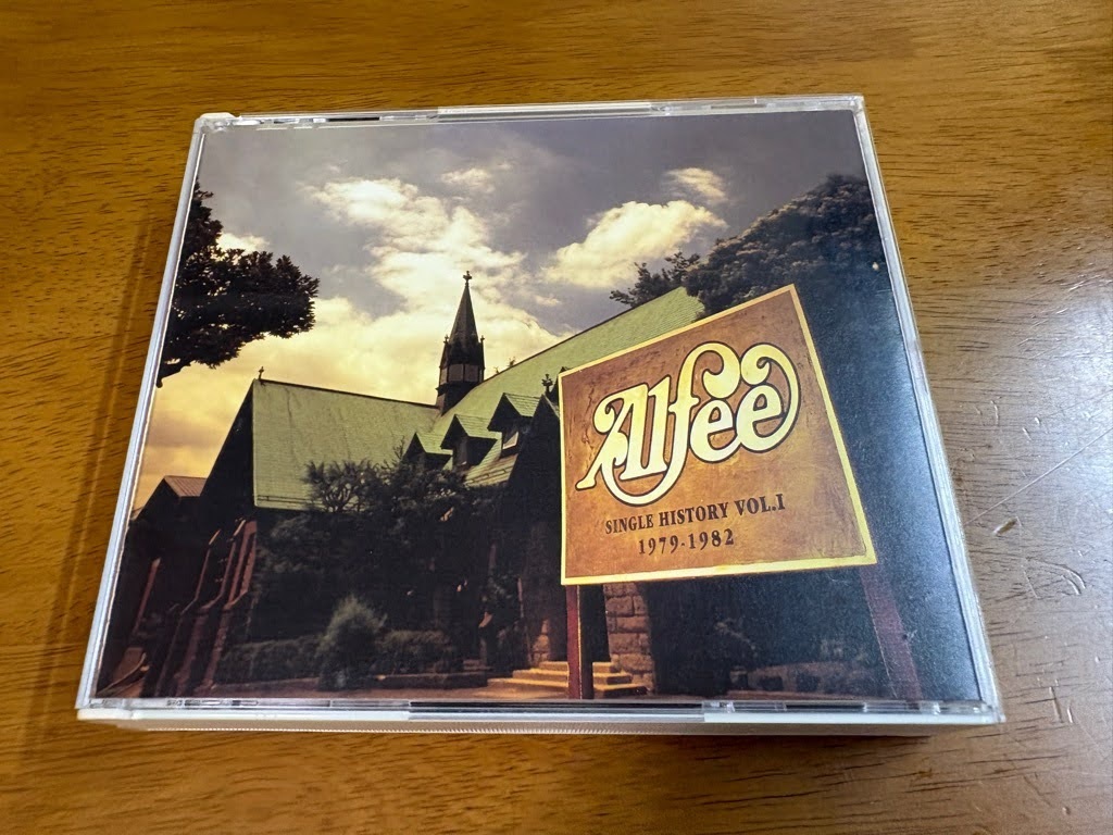 W7/2枚組CD アルフィー THE ALFEE SINGLE HISTORY VOL.1 1979-1982 PCCA-00633 シングルジャケットカード ギターデザインコンテスト応募用