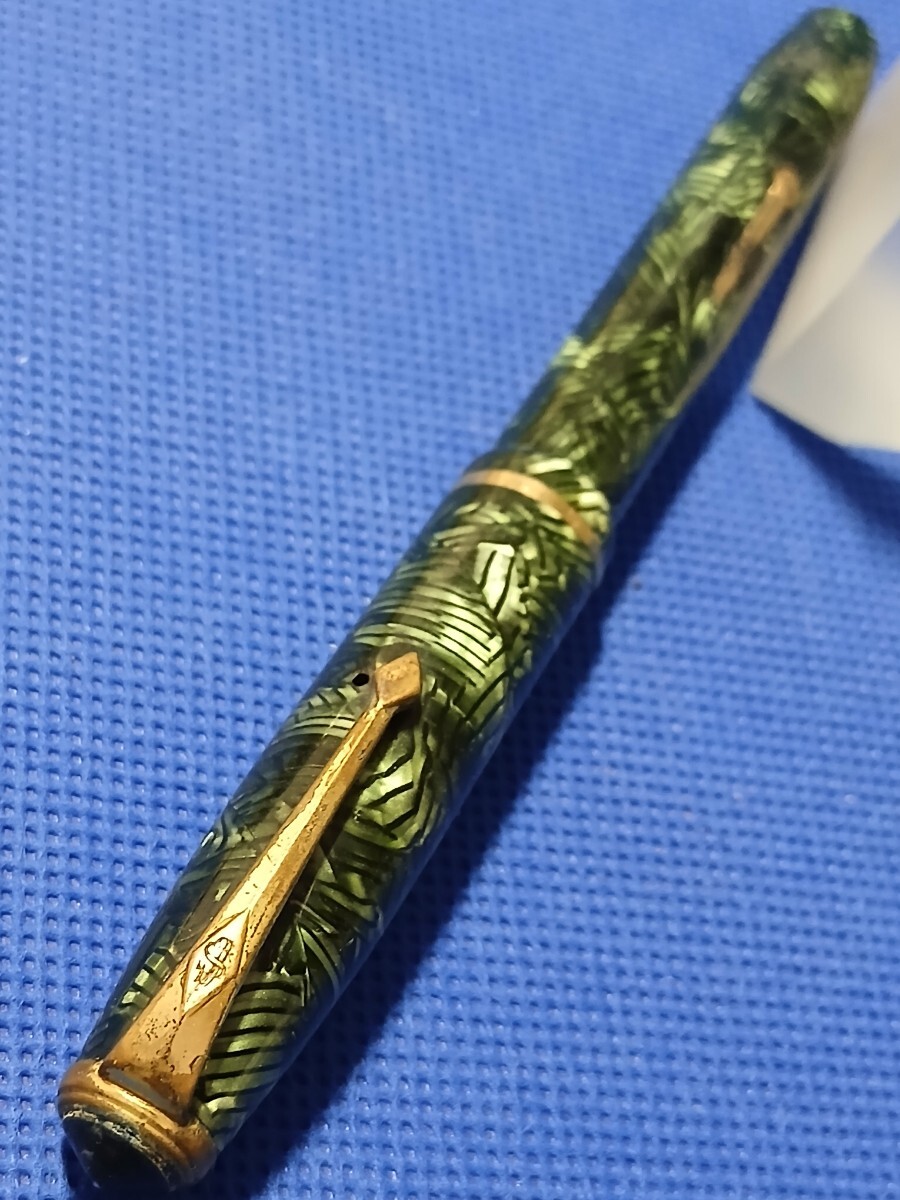 万年筆 英国 コンウェイ スチュワート ウロコ模様 14K ペン先