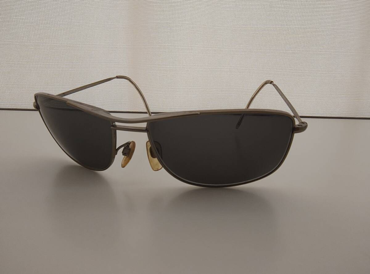 1円スタート　Giorgio Armani　アルマーニ　サングラス　　　メガネ眼鏡　37