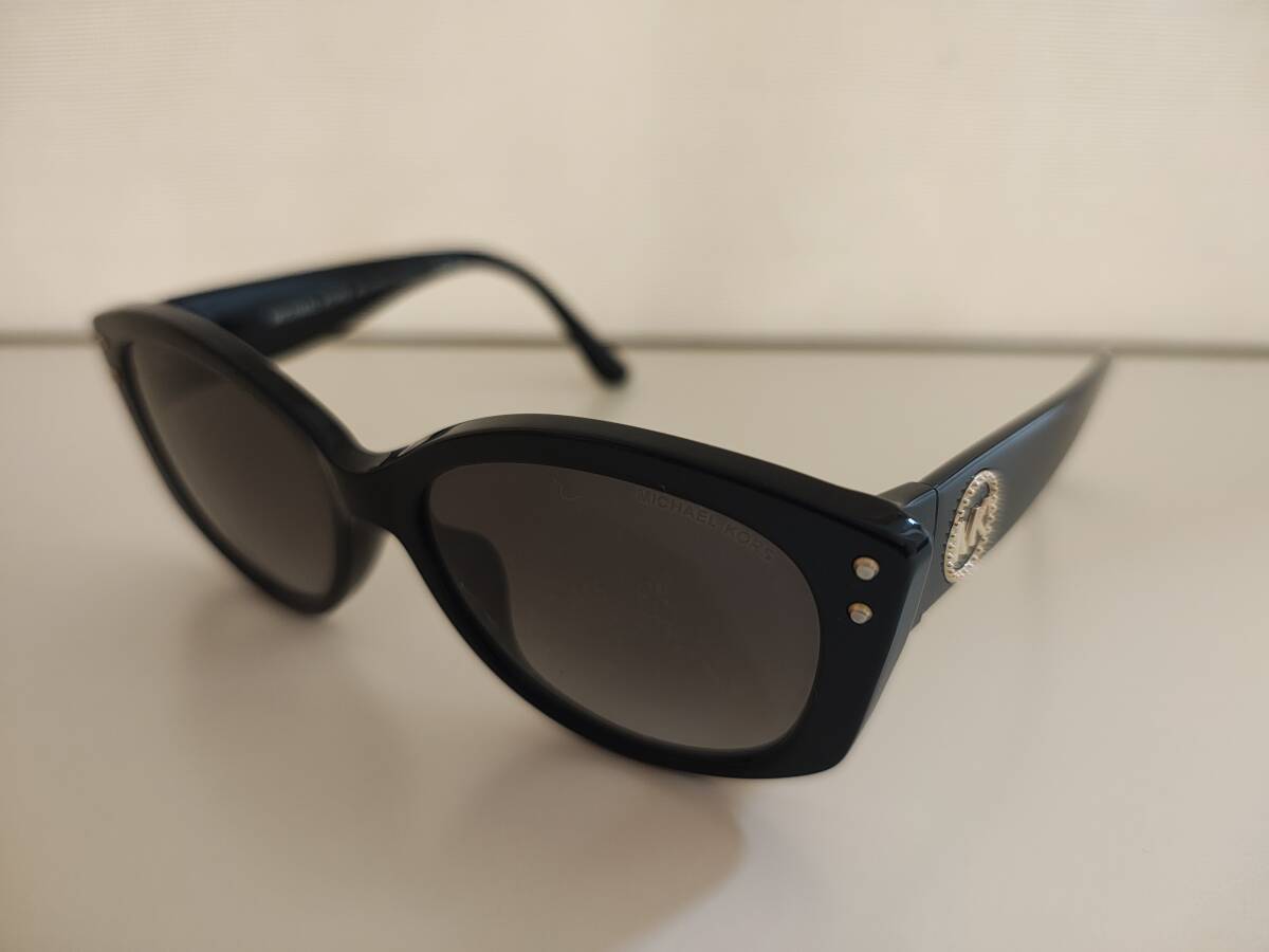 1円スタート　MICHAEL KORS サングラス ⑪