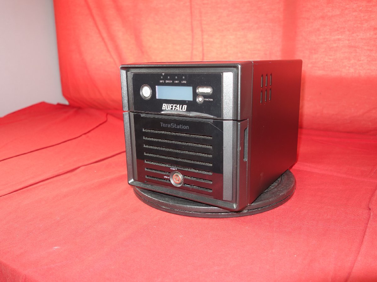 BUFFALO　Terastation　WS5200DN0202W2 【BIOS確認済】 メモリ4GB/HDDなし/Atom D2550/ケースのみ　中古 NAS 【ジャンク】　PH260521-17