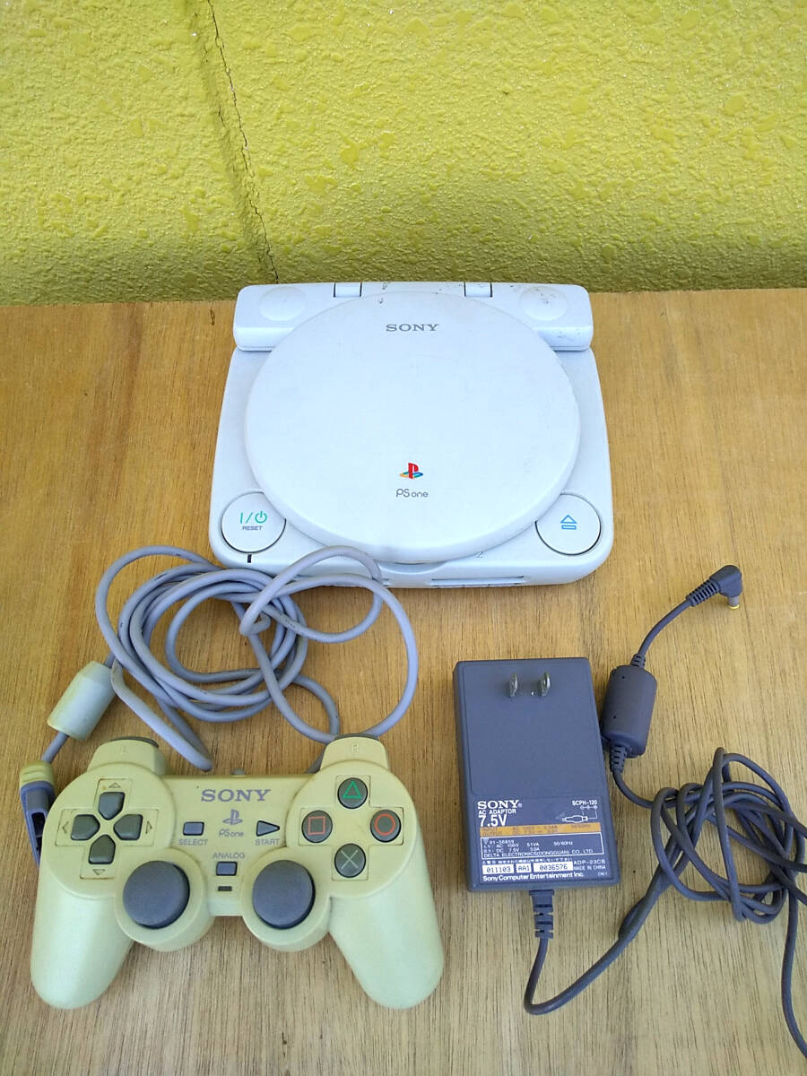 動作確認済 SONY PSone 本体 専用液晶LCDモニター付 SCPH-100 SCPH-130 コントローラー ACアダプター プレイステーション コンボ COMBO PS1