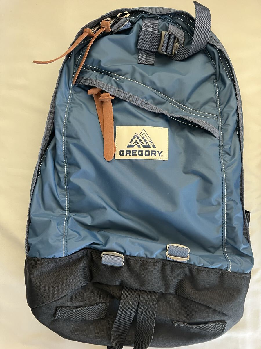 極美品　GREGORY デイパック ディープシーブルー　26L