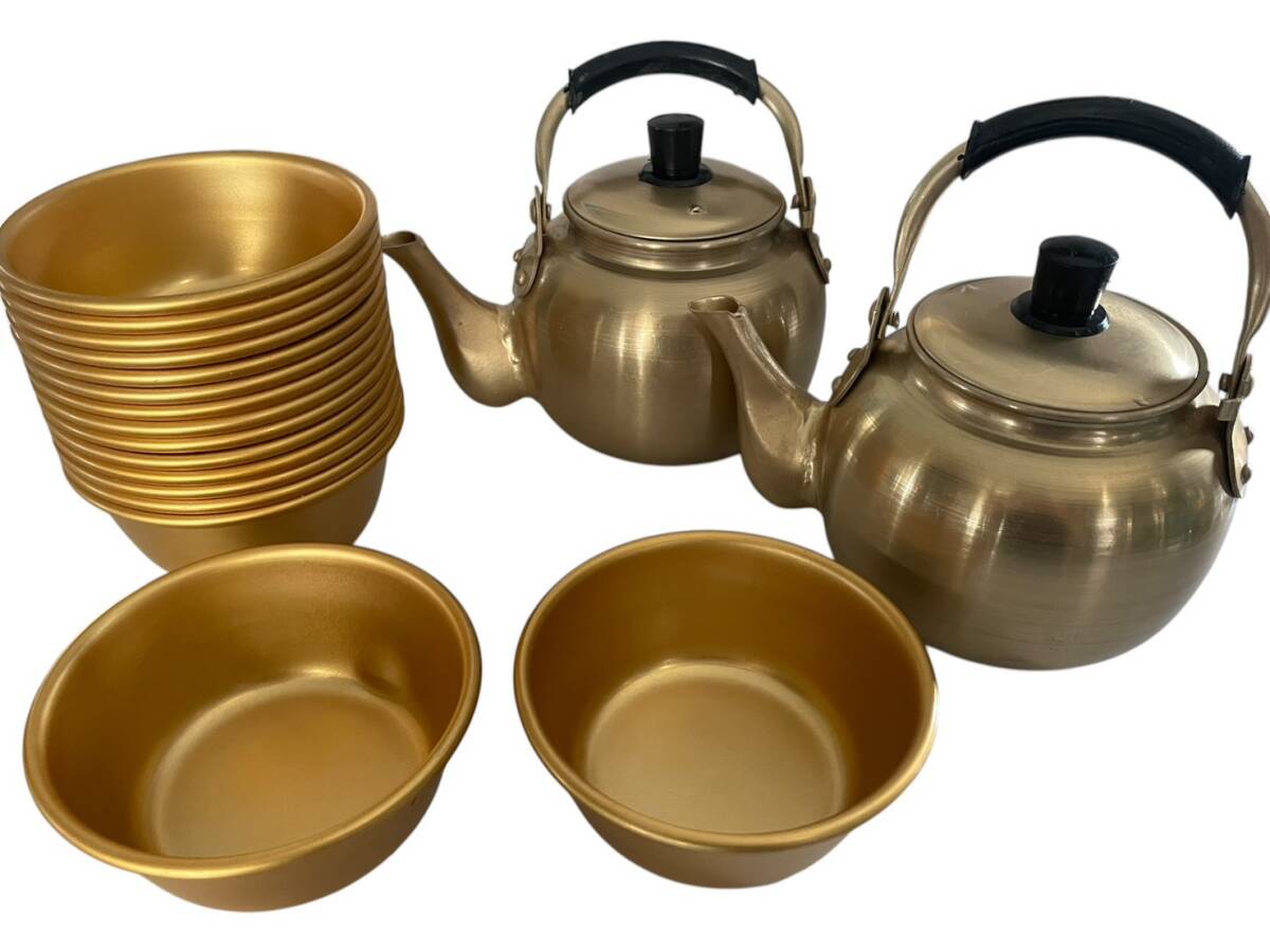 ☆マッコリ用やかんセット 1Lやかん×2個 コップ×16個 酒器 やかんセット1L用 韓国料理 アルミ製酒器セット マッコリ 食器 韓国グルメ☆
