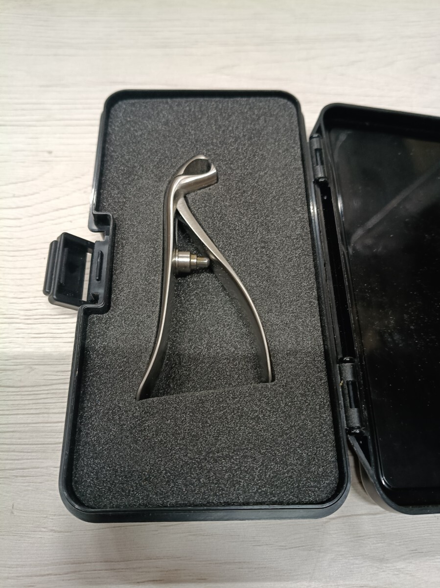A36/ Kershaw by KAI ケーショウ ネイルクリッパー 爪切り ステンレス ケース付 つめ切り ネイルニッパー ニッパー型爪切り