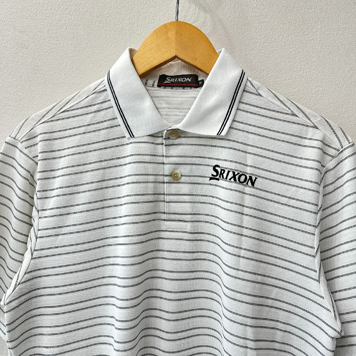SRIXON スリクソン ボーダー柄 ロゴ刺繍 速乾 半袖 ポロシャツ サイズ M /ホワイト×ブラック系 メンズ ゴルフウェア 日本製