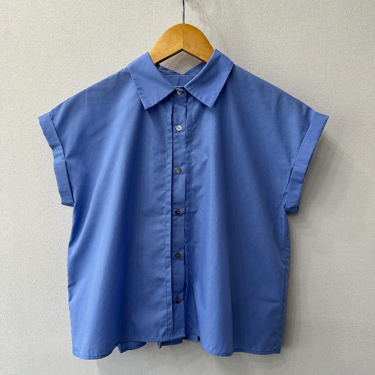 N. エヌ ノースリーブシャツ 後ろプリーツ ボックスシルエット シャツ サイズ M /ブルー レディース 夏 ナチュラル カジュアル オフィス