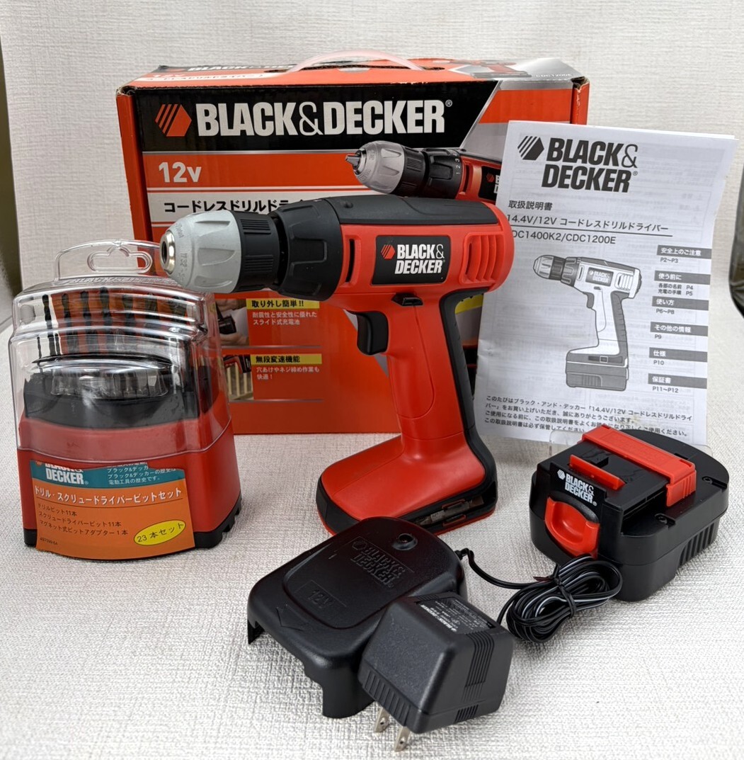 【S930】BLACK＆DECKER/コードレスドリルドライバー/CDC1200E/説明書・ドリルスクリュードライバービットセット/動作確認OK/現状品