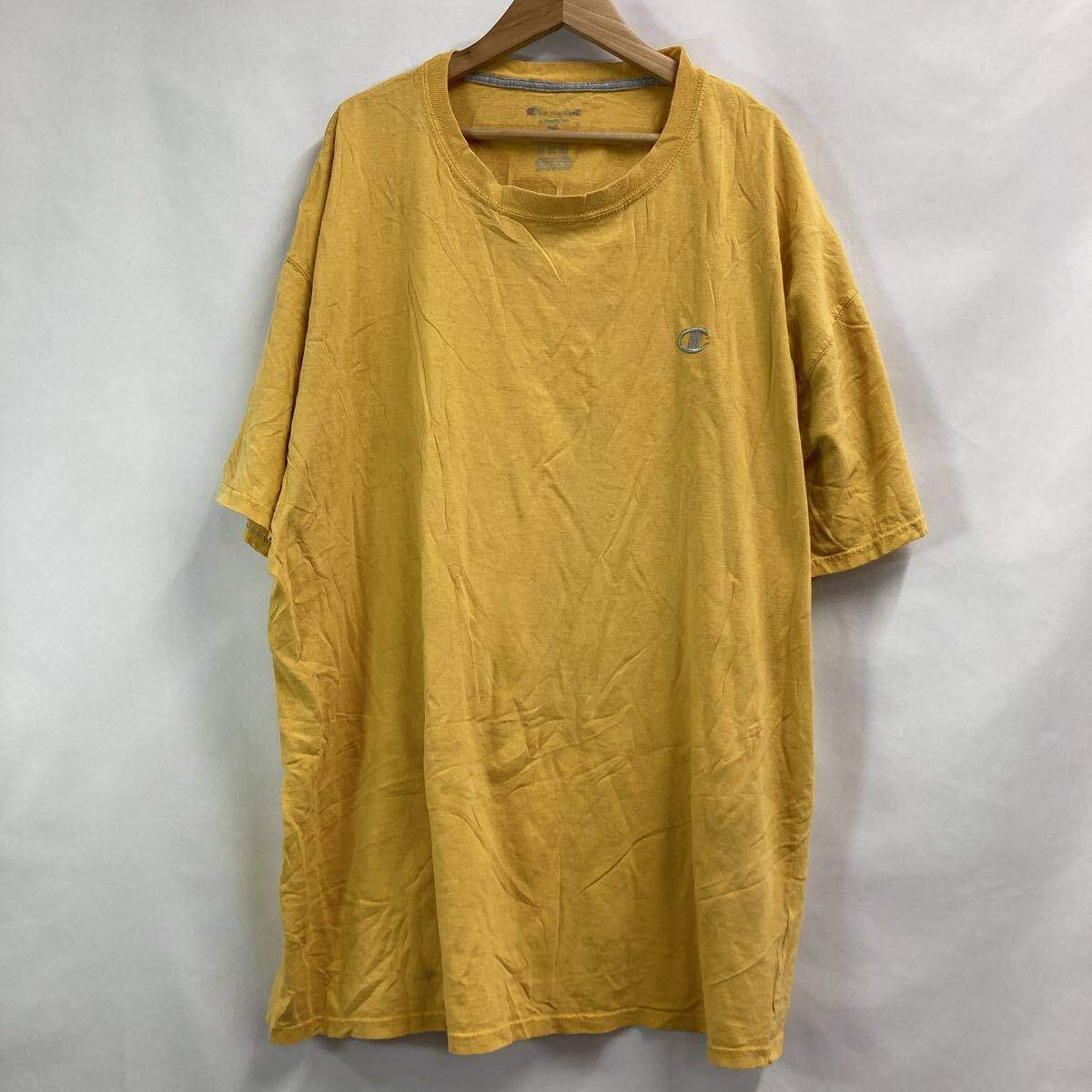 ★大特価★【500円スタート】Champion チャンピオン メンズ Tシャツ 黄色 古着 半袖 サイズ2XL【20260508-13】