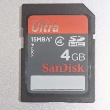 4GB SanDisk SDカード Ultra SDHCカード 15MB/s 動作確認済み