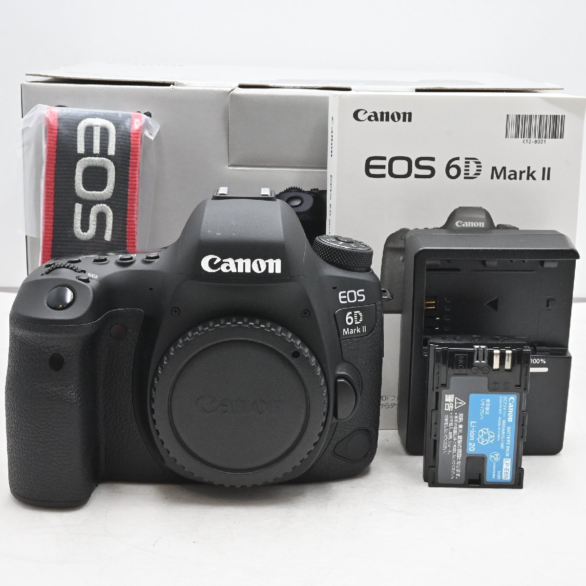 シャッター回数『4043』Canon デジタル一眼レフカメラ EOS 6D Mark II ボディ
