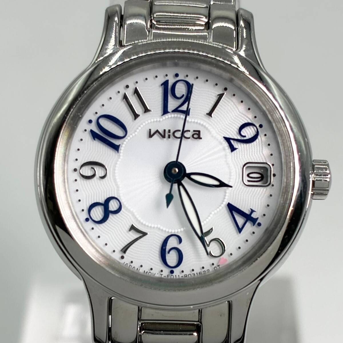 ◆美品 稼働品◆CITIZEN シチズン wicca ウィッカ KH4-912-13 E011-R007891 ソーラーテック クォーツ 腕時計 シルバー レディース 【6910】