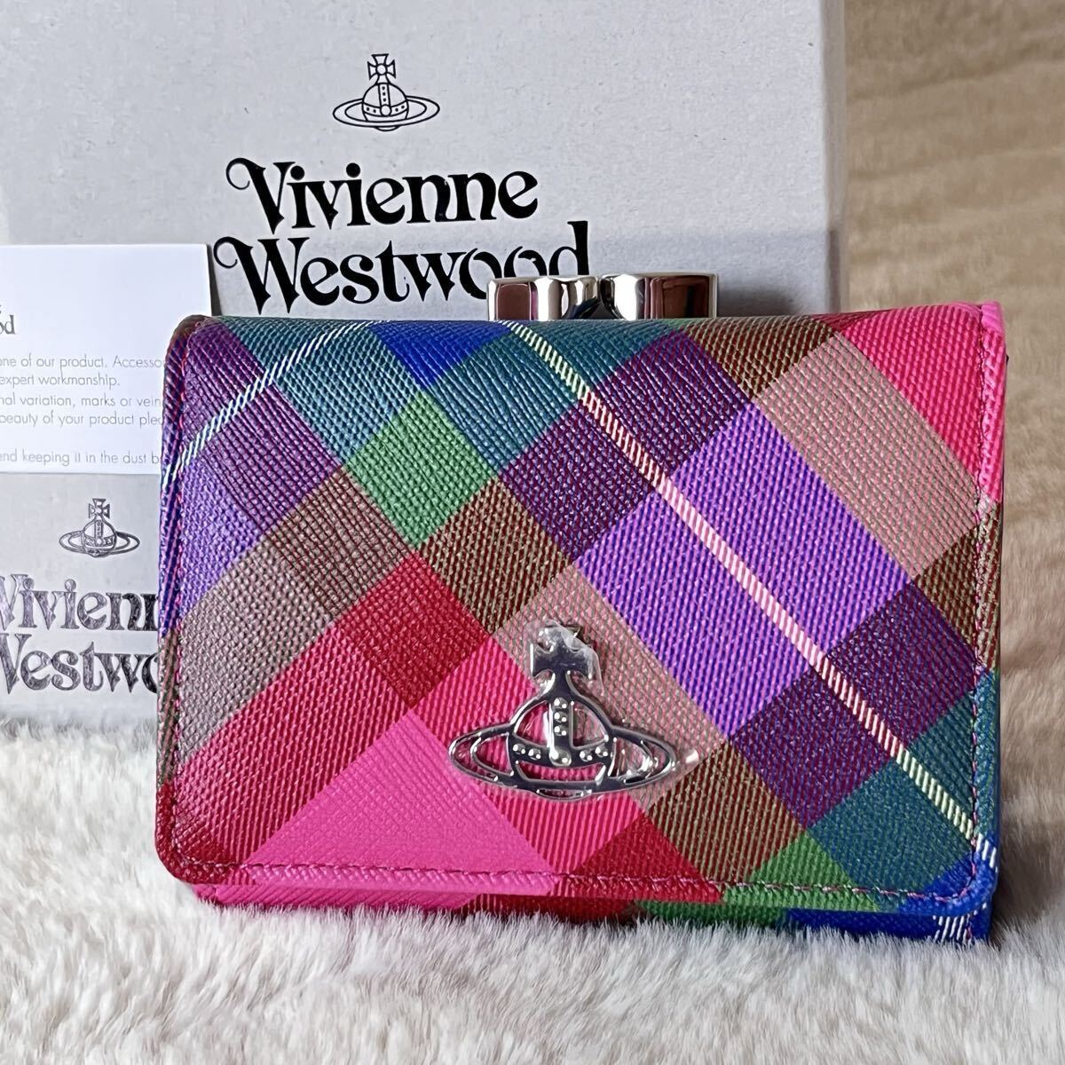 新品 Vivienne Westwood 5115002NW 三つ折り財布 がま口 可愛いキャンディタータン柄 コンパクト財布 PVC オーブ ヴィヴィアン 