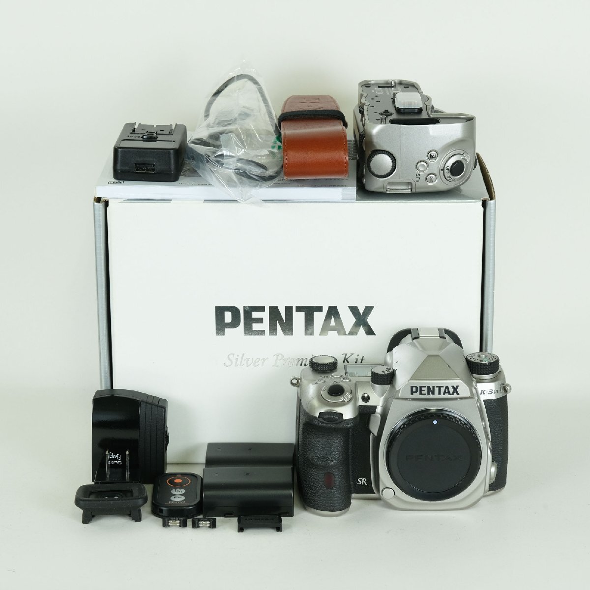 [並品 | シャッター数61,920回] PENTAX K-3 Mark III Premium キット シルバー | ペンタックスKマウント