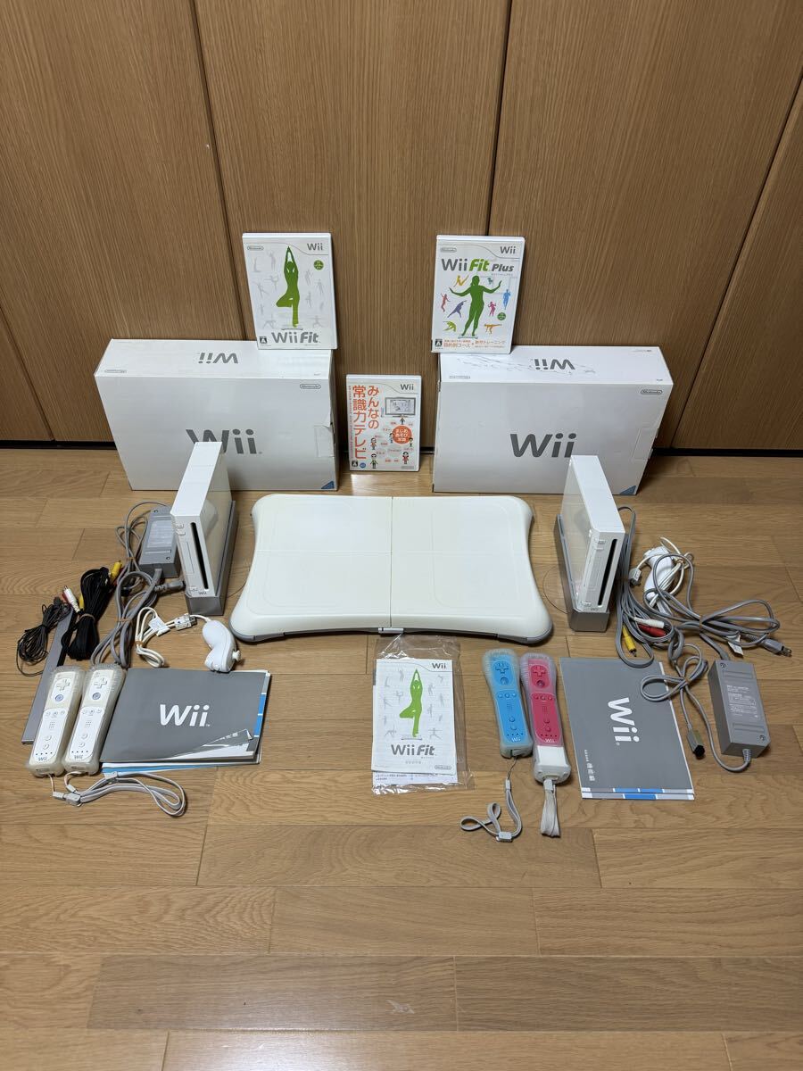Nintendo Wii 本体 RVL-001 2個 任天堂 コントローラー 4個　 ソフト3枚 バランスWiiボード まとめ売り J-864