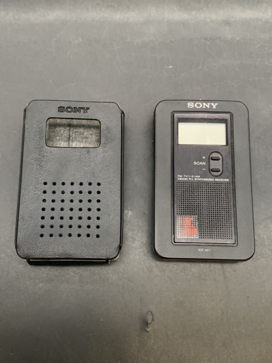 春名　5月 NO.87 SONY ソニー ポケットラジオ FM AM ICF-M1 ブラック　汚れあり　通電確認済　動作不良　ジャンク