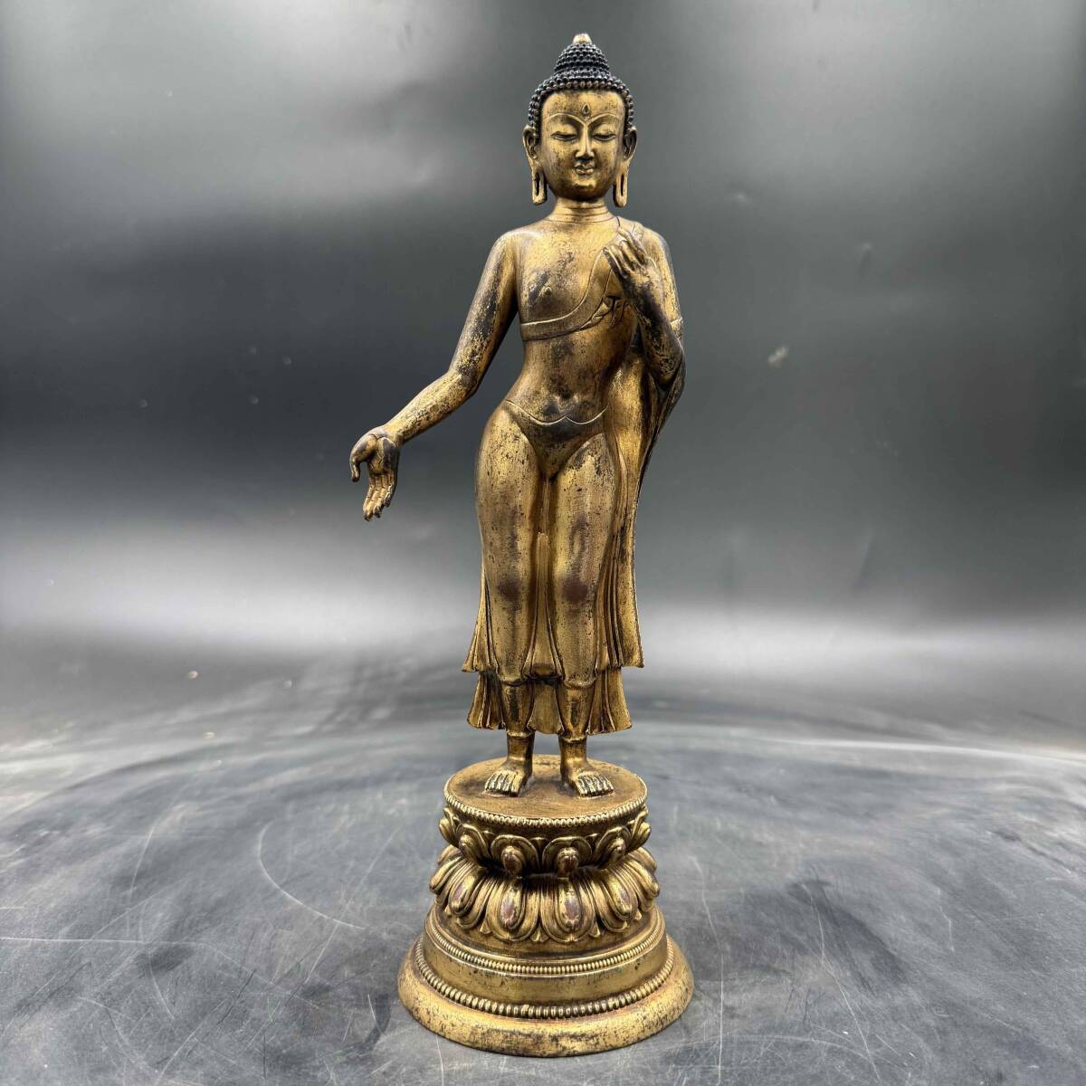 B8743◆旧家買出品◆清時代 仏教古美術 チベット密教 銅塗金 釈迦牟尼造像★細密細工★廃寺旧蔵★廃寺買出品★高さ27cm横幅9cm