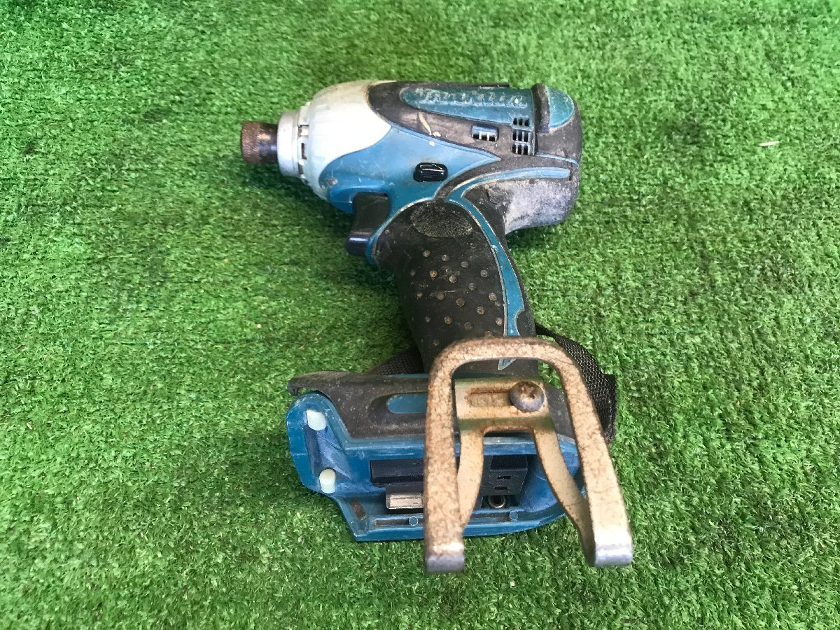 makita マキタ おそらく TD131D 充電式インパクトドライバー 14.4V 本体のみ 電動工具 コードレス DIY 中古