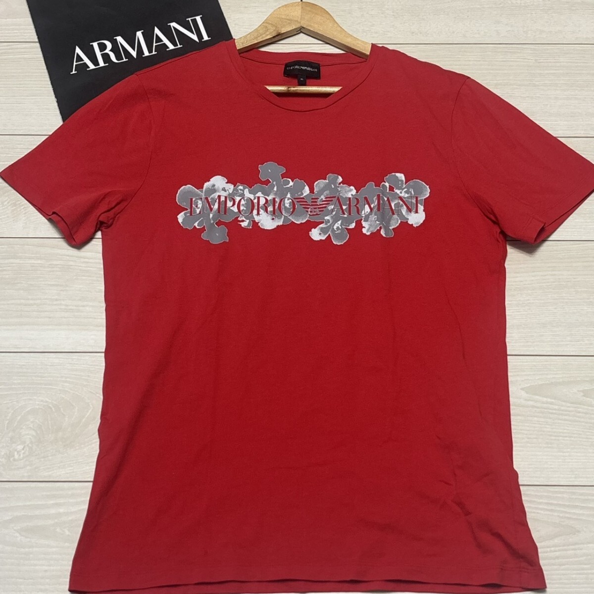 極美品/XLサイズ●EMPORIO ARMANI エンポリオアルマーニ 半袖Tシャツ プリントロゴ コットン レッド サマー