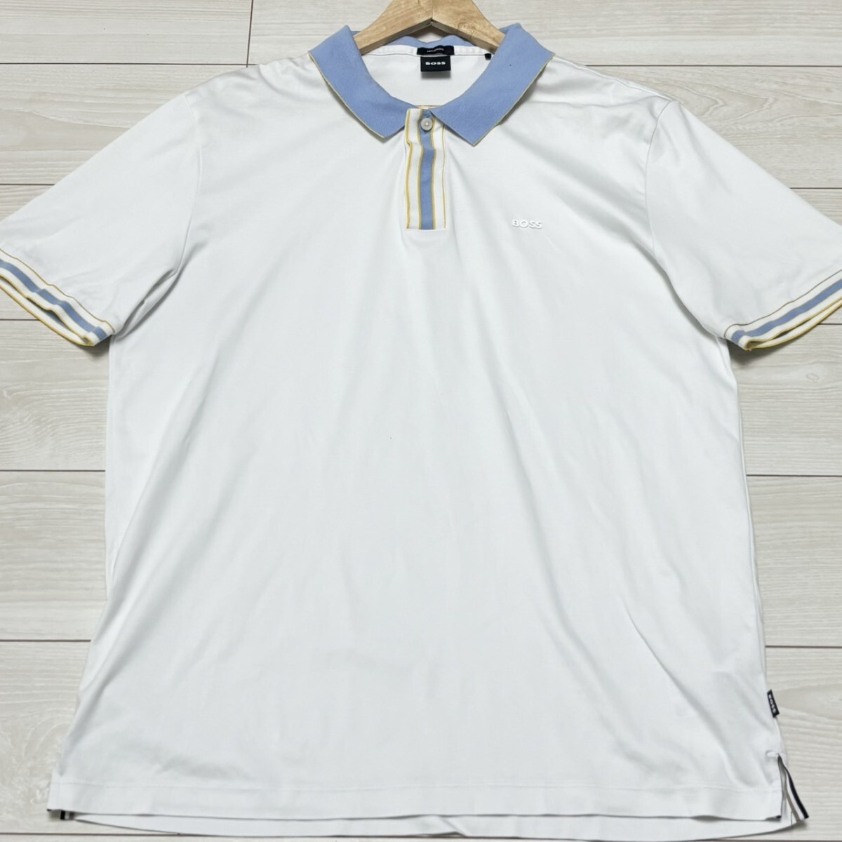 極美品/3Lサイズ●HUGO BOSS ヒューゴボス 半袖 ポロシャツ ライン 胸ロゴ ロゴ刻印ボタン 白 ホワイト メンズ トップス
