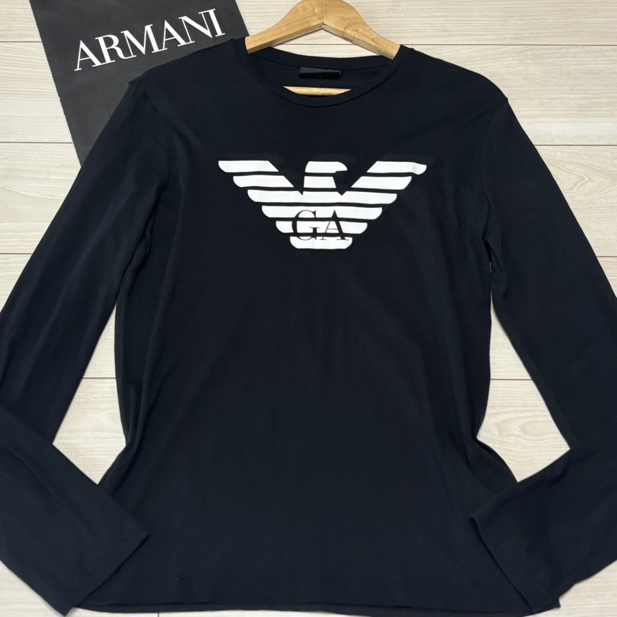 極美品/Lサイズ●EMPORIO ARMANI エンポリオアルマーニ 長袖 Tシャツ ロンT ブラック 黒 イーグルロゴ メンズ トップス