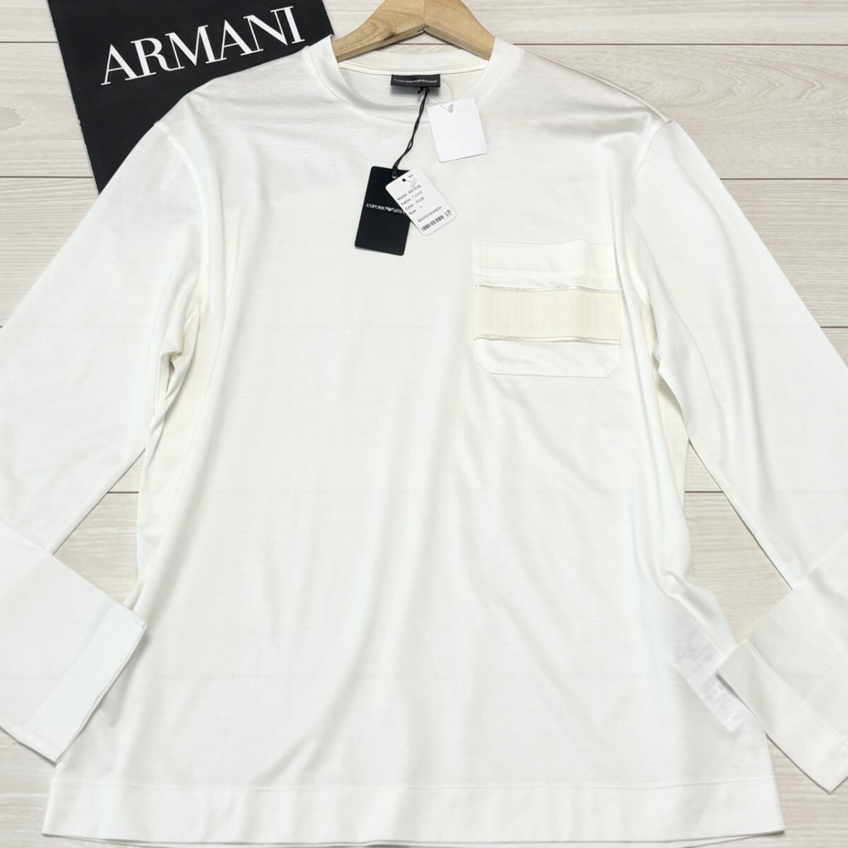 タグ付未使用品/XLサイズ相当●EMPORIO ARMANI エンポリオアルマーニ イーグルロゴ 長袖 Tシャツ ロンT 胸ポケット 白 ホワイトトップス